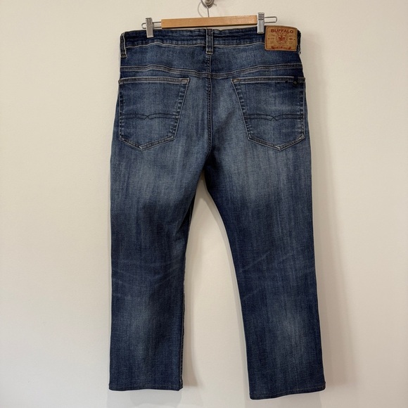 Buffalo David Bitton Faded Blue Relaxed Straight Driven Jeans Size 36 Inseam 27 - Picture 7 of 17